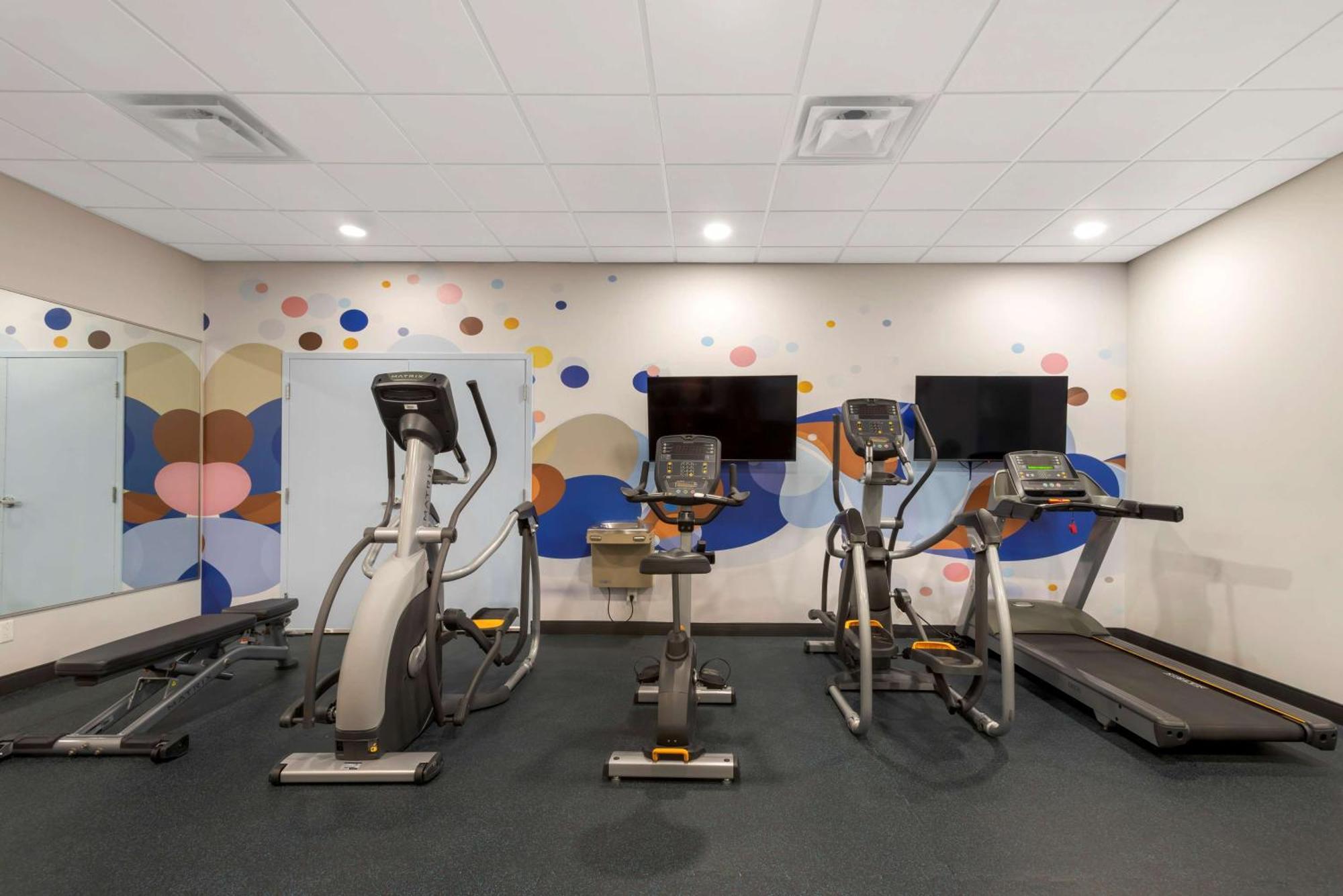 Best Western Premier Executive Residency Medicine Hat Exterior photo